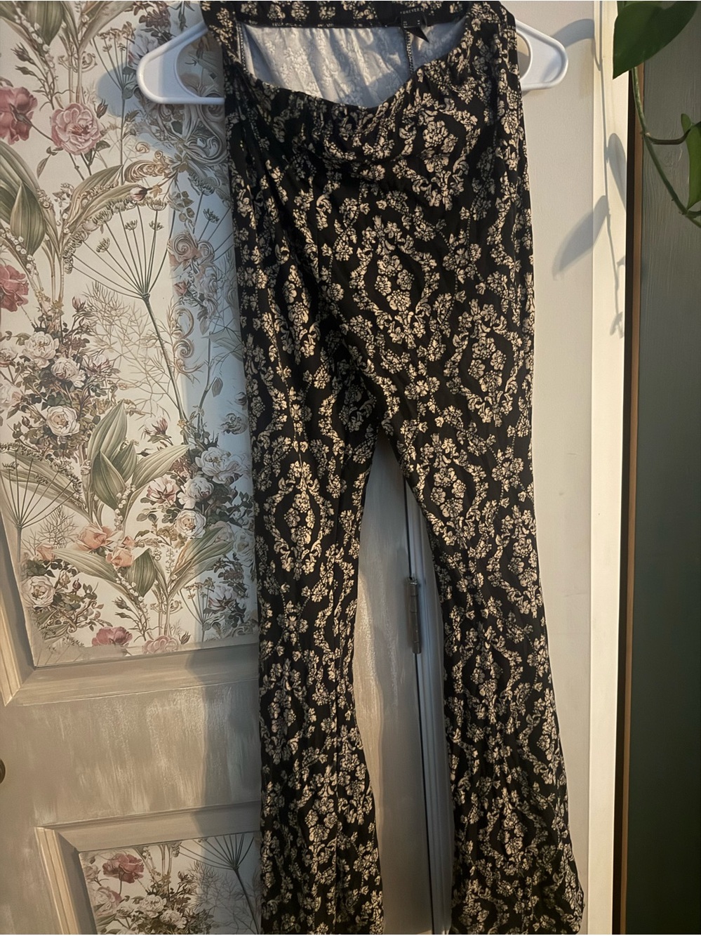 Forever 21 Black Pants with Cream Paisley Print - Flare Leg
